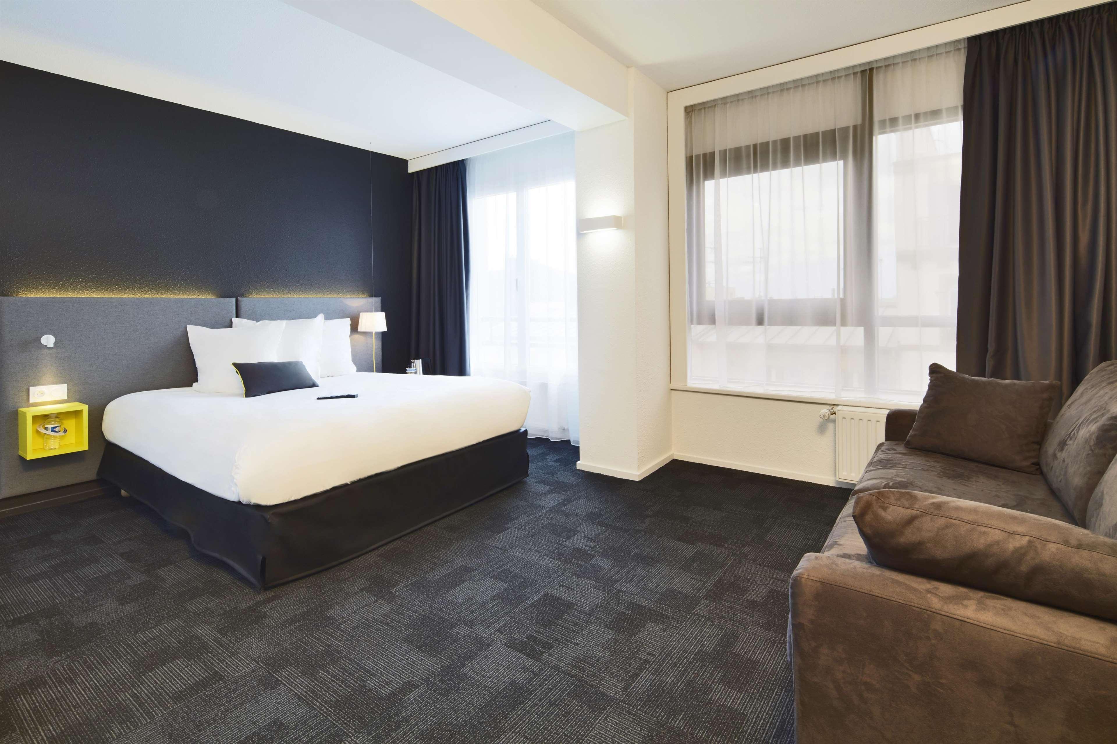 Kyriad Hotel Брест Экстерьер фото