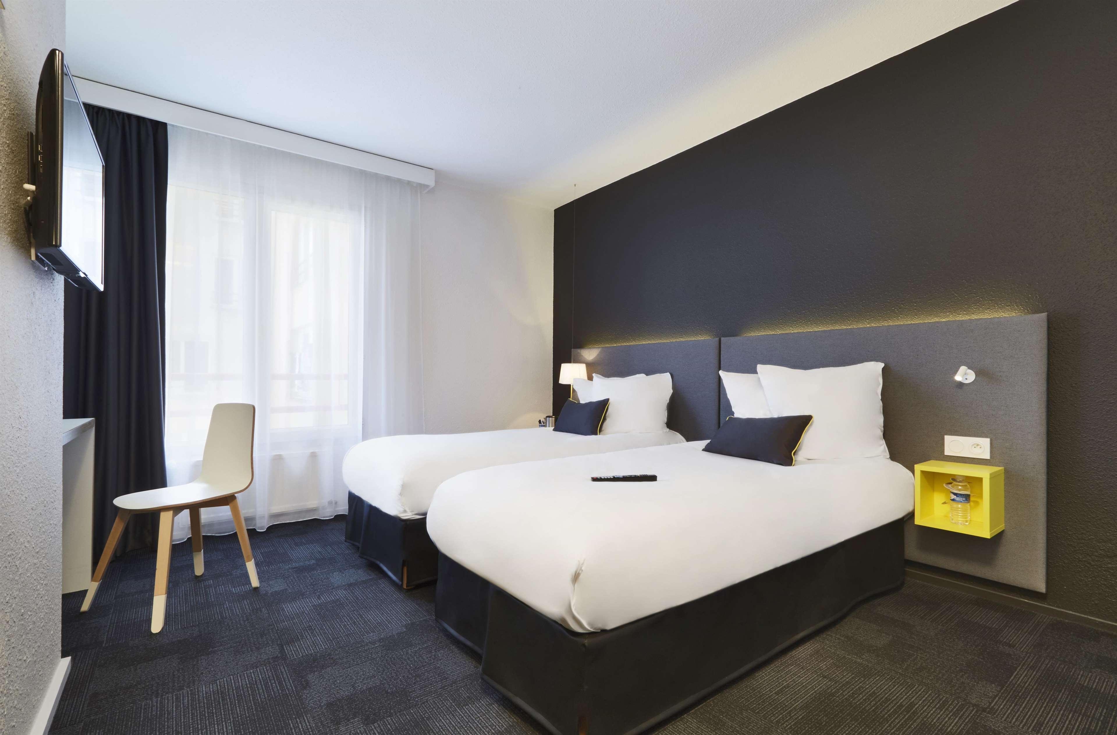 Kyriad Hotel Брест Экстерьер фото