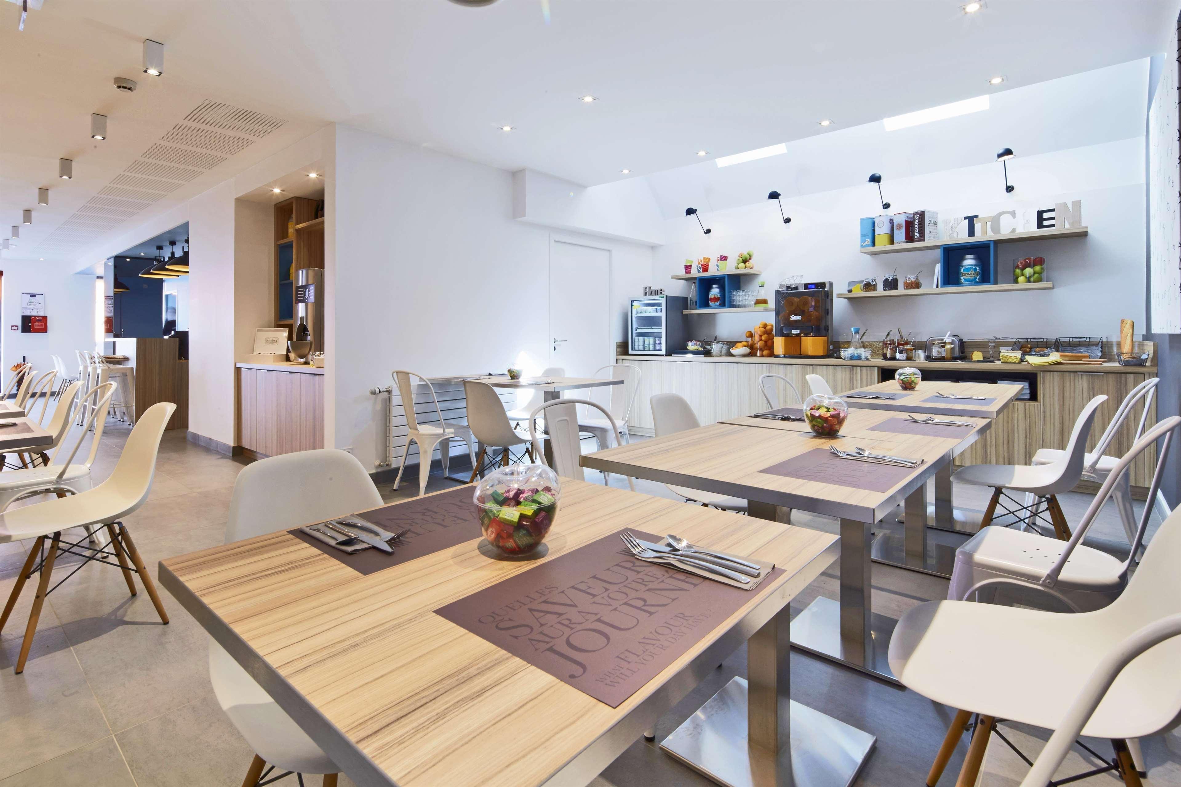 Kyriad Hotel Брест Экстерьер фото