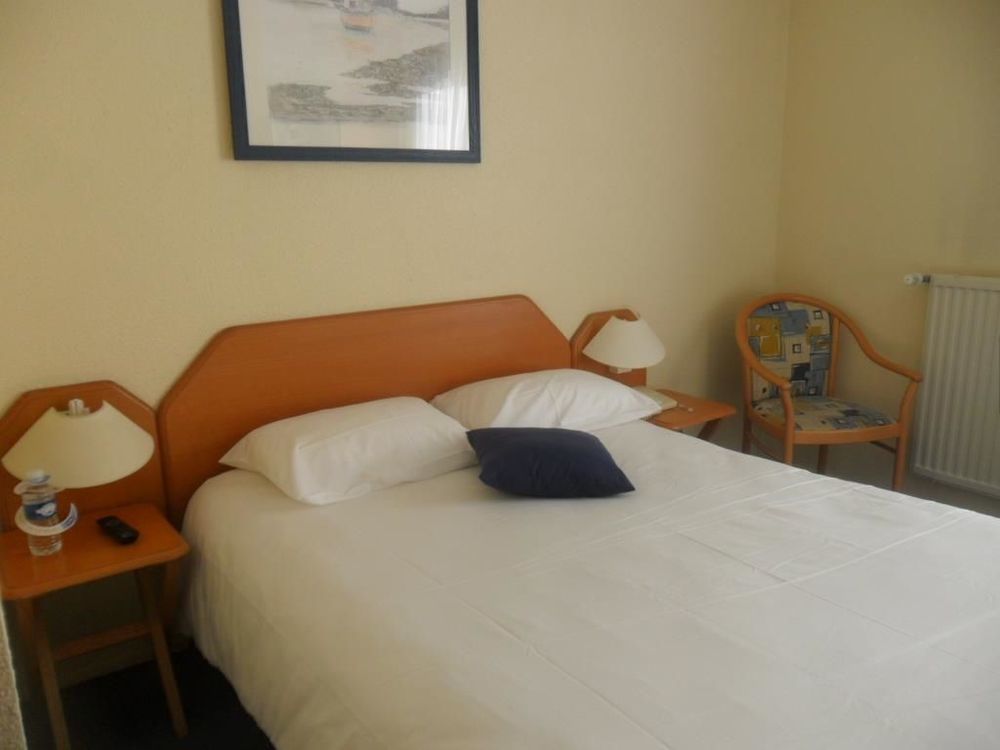 Kyriad Hotel Брест Номер фото